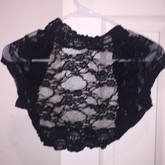 Women’s First Look Top - Picture 2 of 2